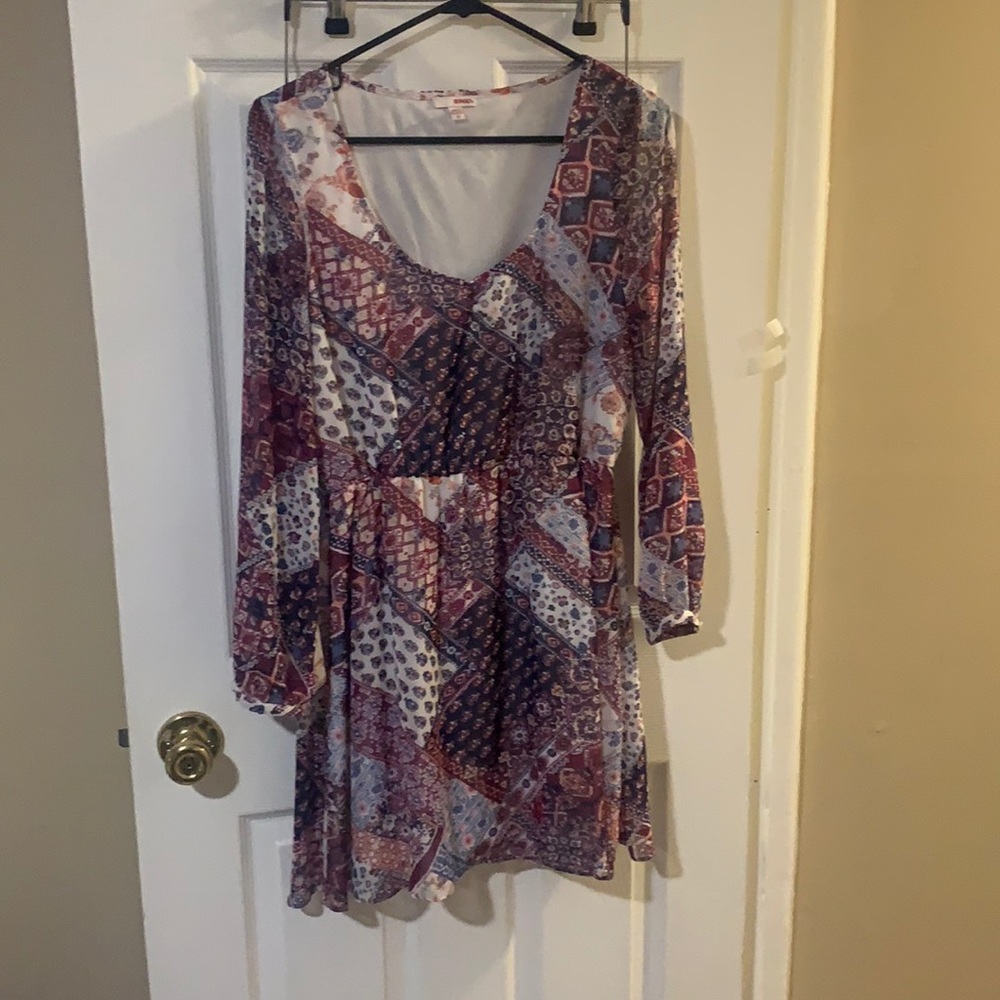 Size 9/L long sleeve dress see through arms